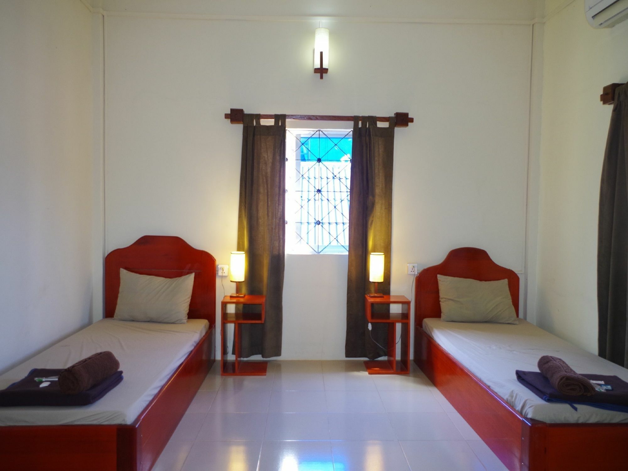 Kool Kampot Hotel Exterior photo